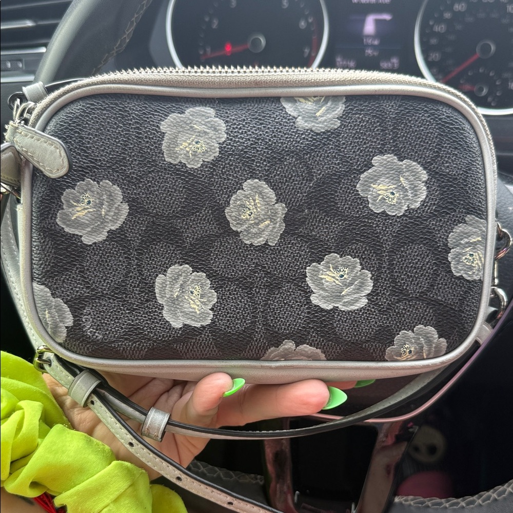 Coach Black and Gray Floral Crossbody Bag. - Picture 2 of 9